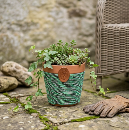 Garden Keeper | Fern Hollow 6" Terra Cotta Planter